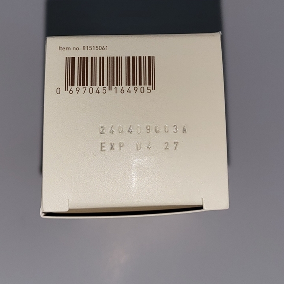 AHAVA Purifying Mud Mask - Picture 6 of 10